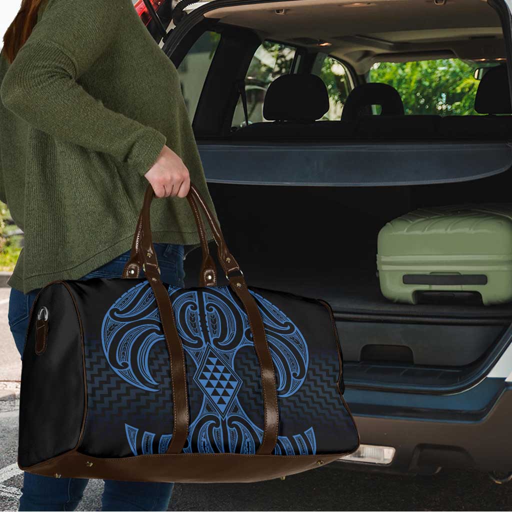 Kikorangi Maori Ta Moko Poutama Art Travel Bag - Aussie Hoodie