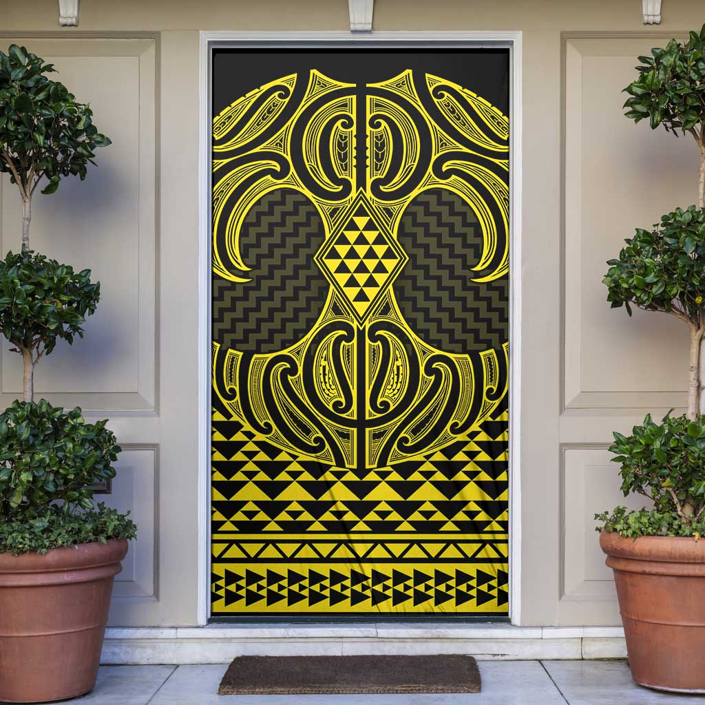 Mahi-dawg Maori Ta Moko Poutama Art Door Cover - Aussie Hoodie