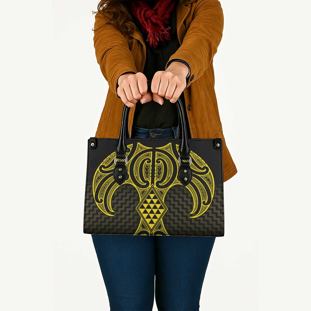 Mahi-dawg Maori Ta Moko Poutama Art Leather Bag - Aussie Hoodie