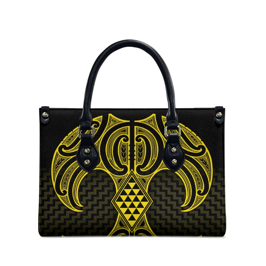 Mahi-dawg Maori Ta Moko Poutama Art Leather Bag - Aussie Hoodie