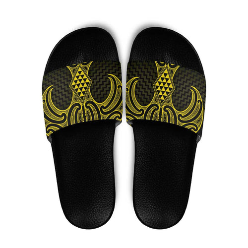 Mahi-dawg Maori Ta Moko Poutama Art Slide Sandals - Aussie Hoodie