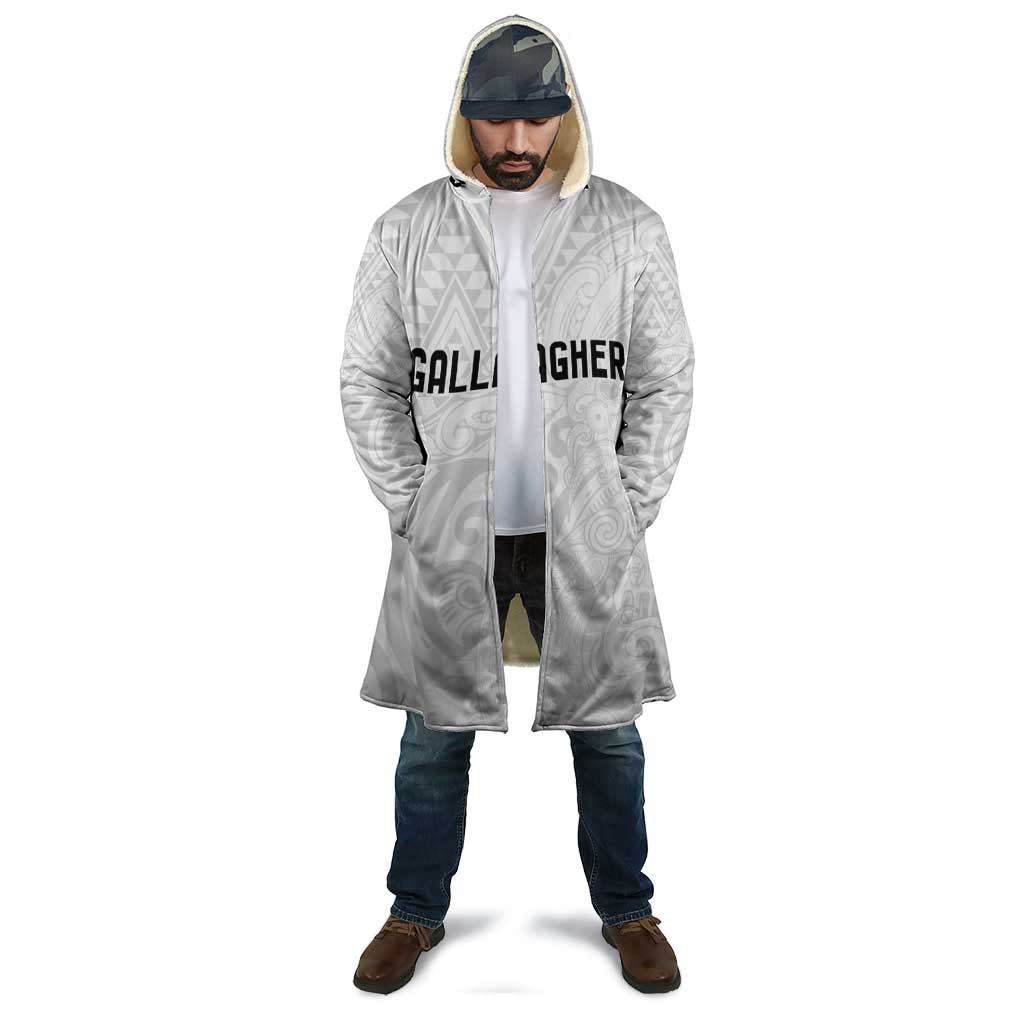 New Zealand Rangatira Custom Cloak All White Niho Taniwha Maori Tribal - Aussie Hoodie