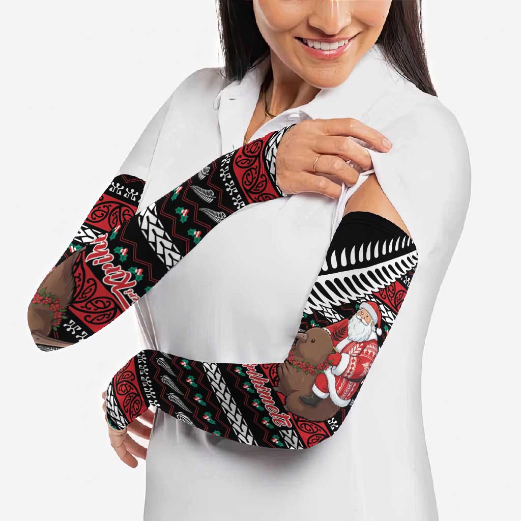 New Zealand Kiwi Santa Christmas Arm Sleeves He Wairua Kirihimete - Aussie Hoodie