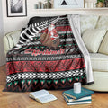 New Zealand Kiwi Santa Christmas Blanket He Wairua Kirihimete - Aussie Hoodie