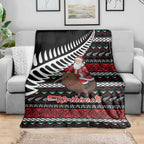 New Zealand Kiwi Santa Christmas Blanket He Wairua Kirihimete - Aussie Hoodie