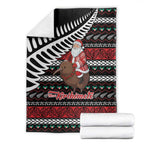 New Zealand Kiwi Santa Christmas Blanket He Wairua Kirihimete - Aussie Hoodie