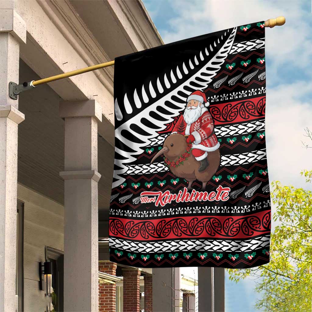 New Zealand Kiwi Santa Christmas Garden Flag He Wairua Kirihimete - Aussie Hoodie