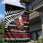 New Zealand Kiwi Santa Christmas Garden Flag He Wairua Kirihimete - Aussie Hoodie