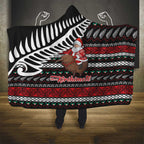 New Zealand Kiwi Santa Christmas Hooded Blanket He Wairua Kirihimete - Aussie Hoodie
