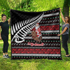New Zealand Kiwi Santa Christmas Quilt He Wairua Kirihimete - Aussie Hoodie