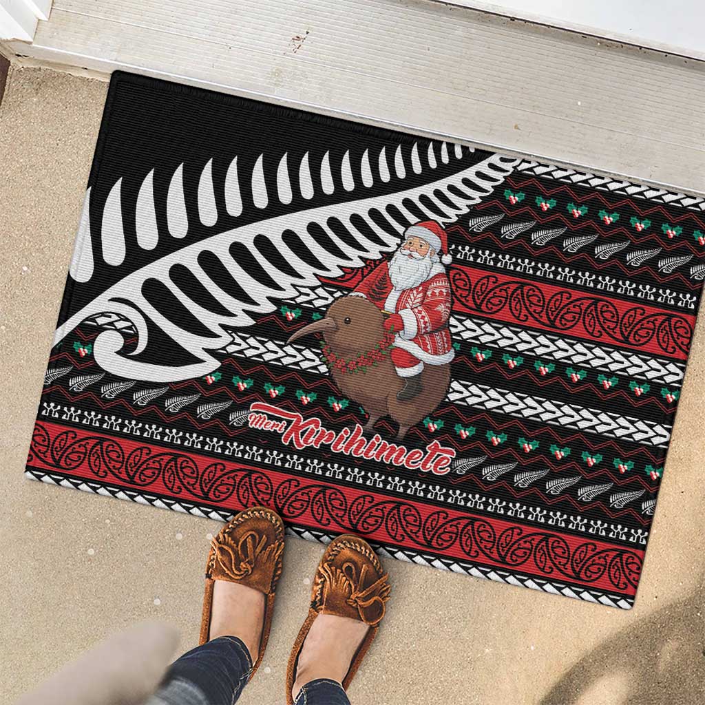 New Zealand Kiwi Santa Christmas Rubber Doormat He Wairua Kirihimete - Aussie Hoodie