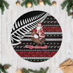 New Zealand Kiwi Santa Christmas Tree Skirt He Wairua Kirihimete - Aussie Hoodie