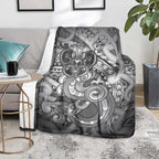 Aotearoa Maori Hei Tiki Blanket Kiwikiwi Kowhaiwhai Puhoro Motif