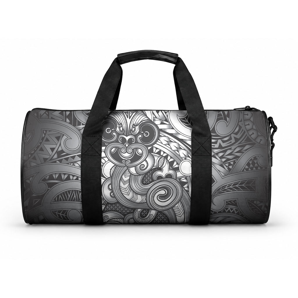 Aotearoa Maori Hei Tiki Duffle Bag Kiwikiwi Kowhaiwhai Puhoro Motif