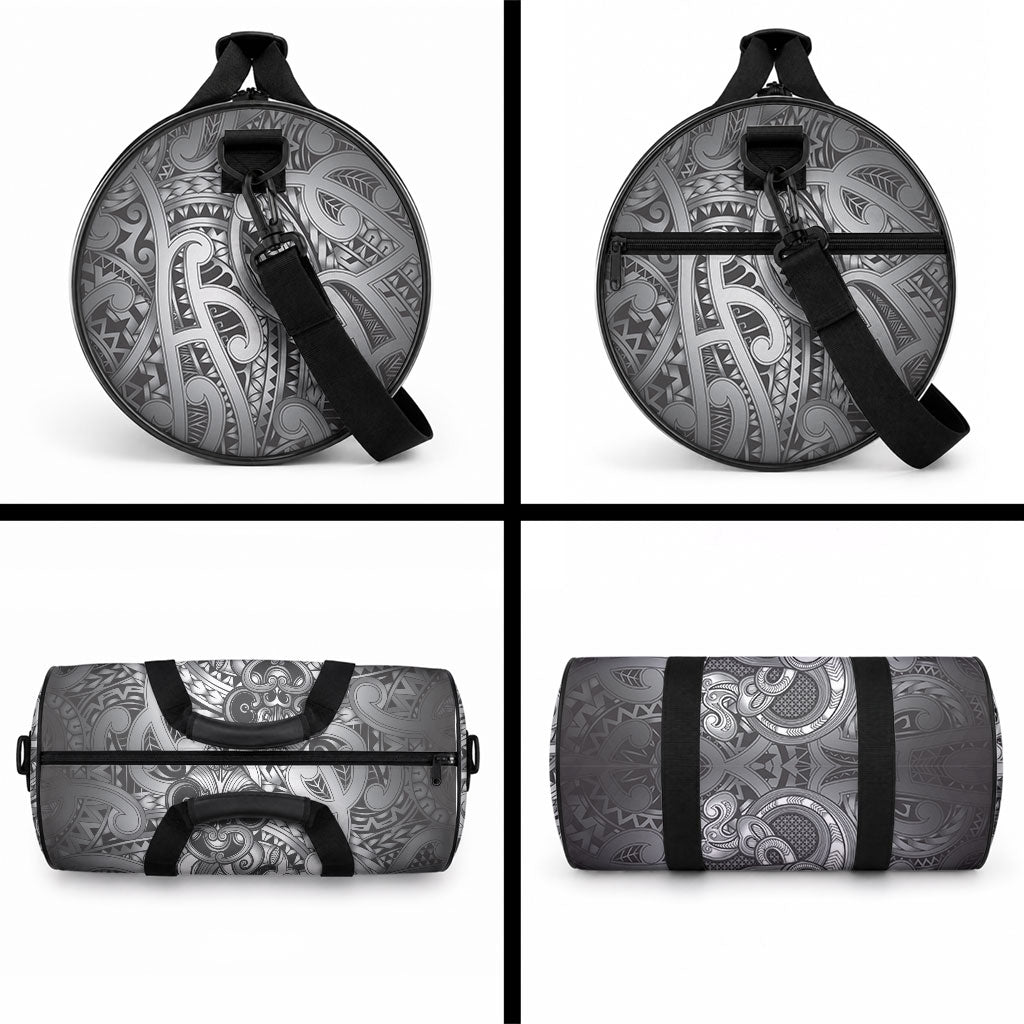 Aotearoa Maori Hei Tiki Duffle Bag Kiwikiwi Kowhaiwhai Puhoro Motif