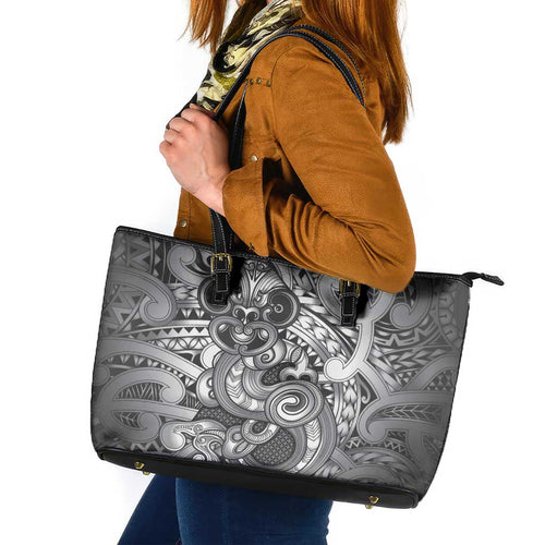 Aotearoa Maori Hei Tiki Leather Tote Bag Kiwikiwi Kowhaiwhai Puhoro Motif