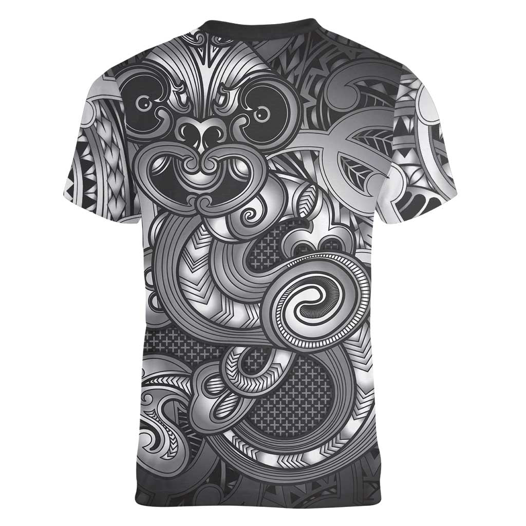 Aotearoa Maori Hei Tiki Women V-Neck T-Shirt Kiwikiwi Kowhaiwhai Puhoro Motif