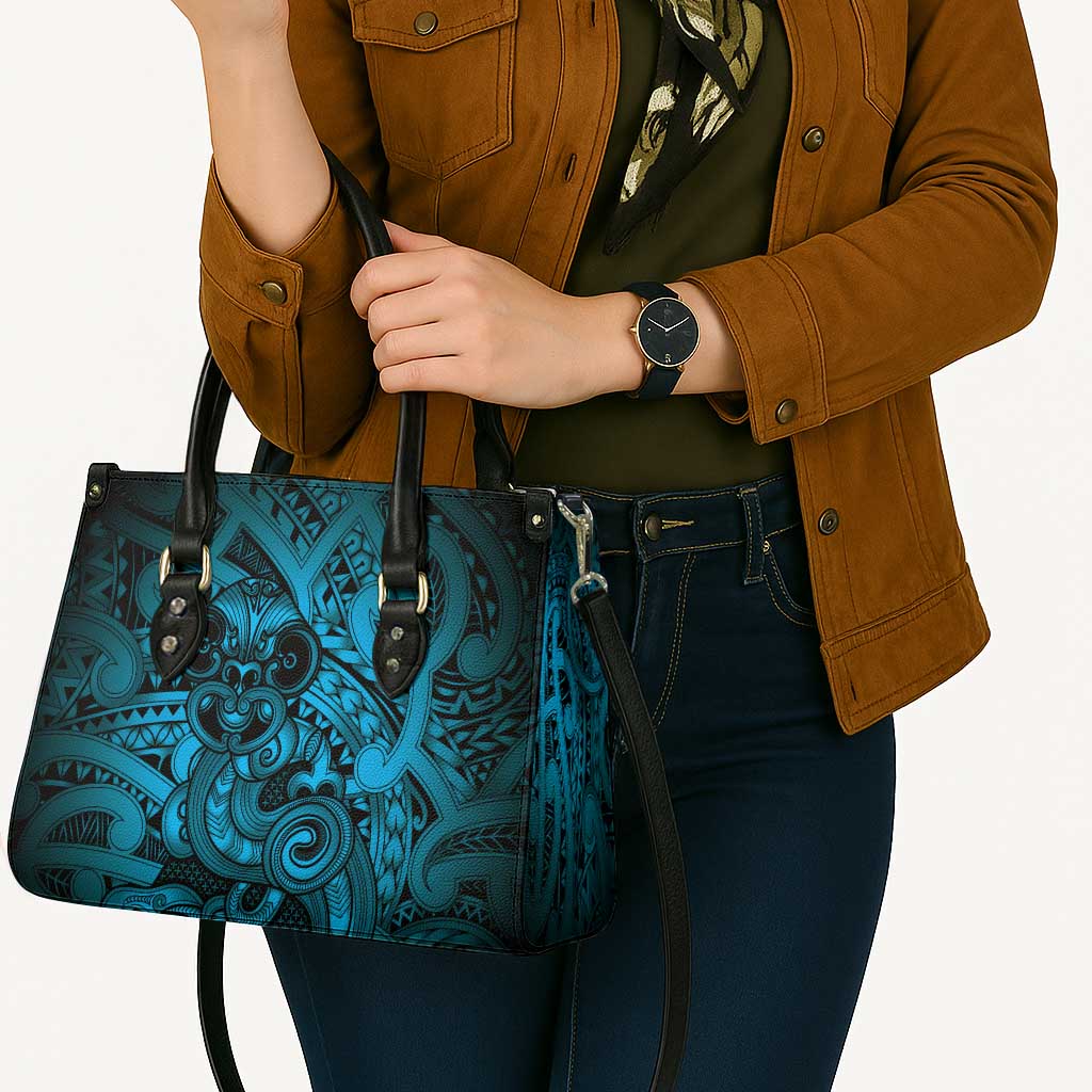 Aotearoa Maori Hei Tiki Leather Bag Kikorangi Kowhaiwhai Puhoro Motif