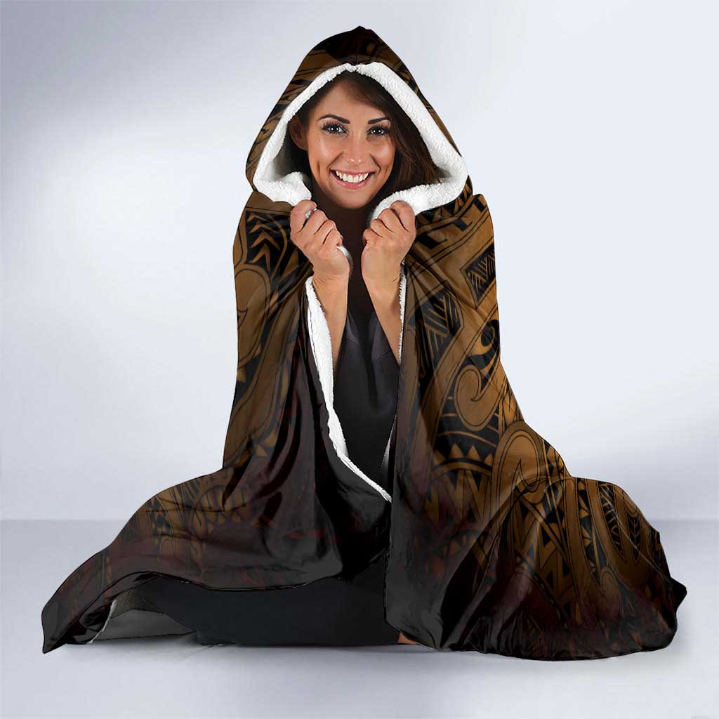 Aotearoa Maori Hei Tiki Hooded Blanket Koura Kowhaiwhai Puhoro Motif