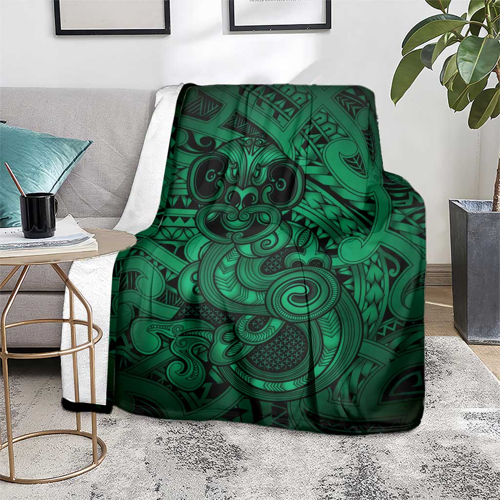 Aotearoa Maori Hei Tiki Blanket Kakariki Kowhaiwhai Puhoro Motif