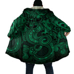 Aotearoa Maori Hei Tiki Cloak Kakariki Kowhaiwhai Puhoro Motif