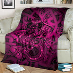 Aotearoa Maori Hei Tiki Blanket Mawhero Kowhaiwhai Puhoro Motif