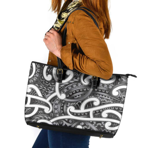 Aotearoa Maori Kowhaiwhai Leather Tote Bag Kiwikiwi Puhoro and Patiki