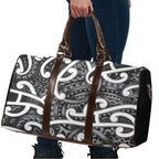 Aotearoa Maori Kowhaiwhai Travel Bag Kiwikiwi Puhoro and Patiki