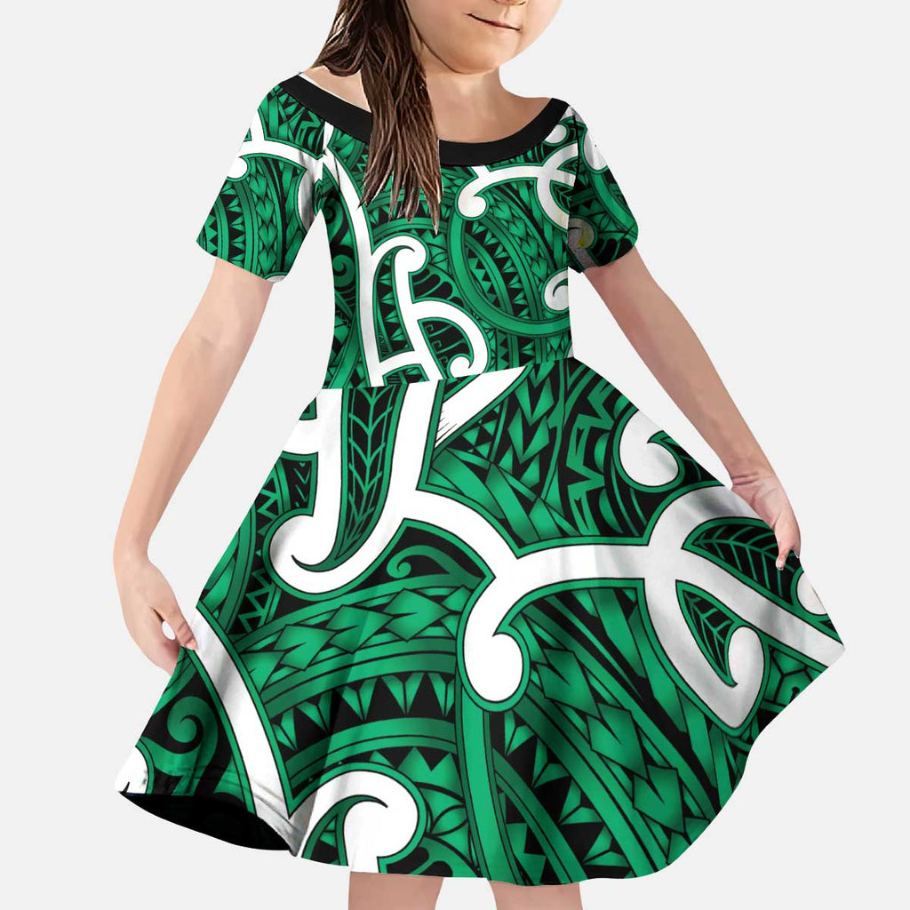 Aotearoa Maori Kowhaiwhai Kid Short Sleeve Dress Kakariki Puhoro and Patiki