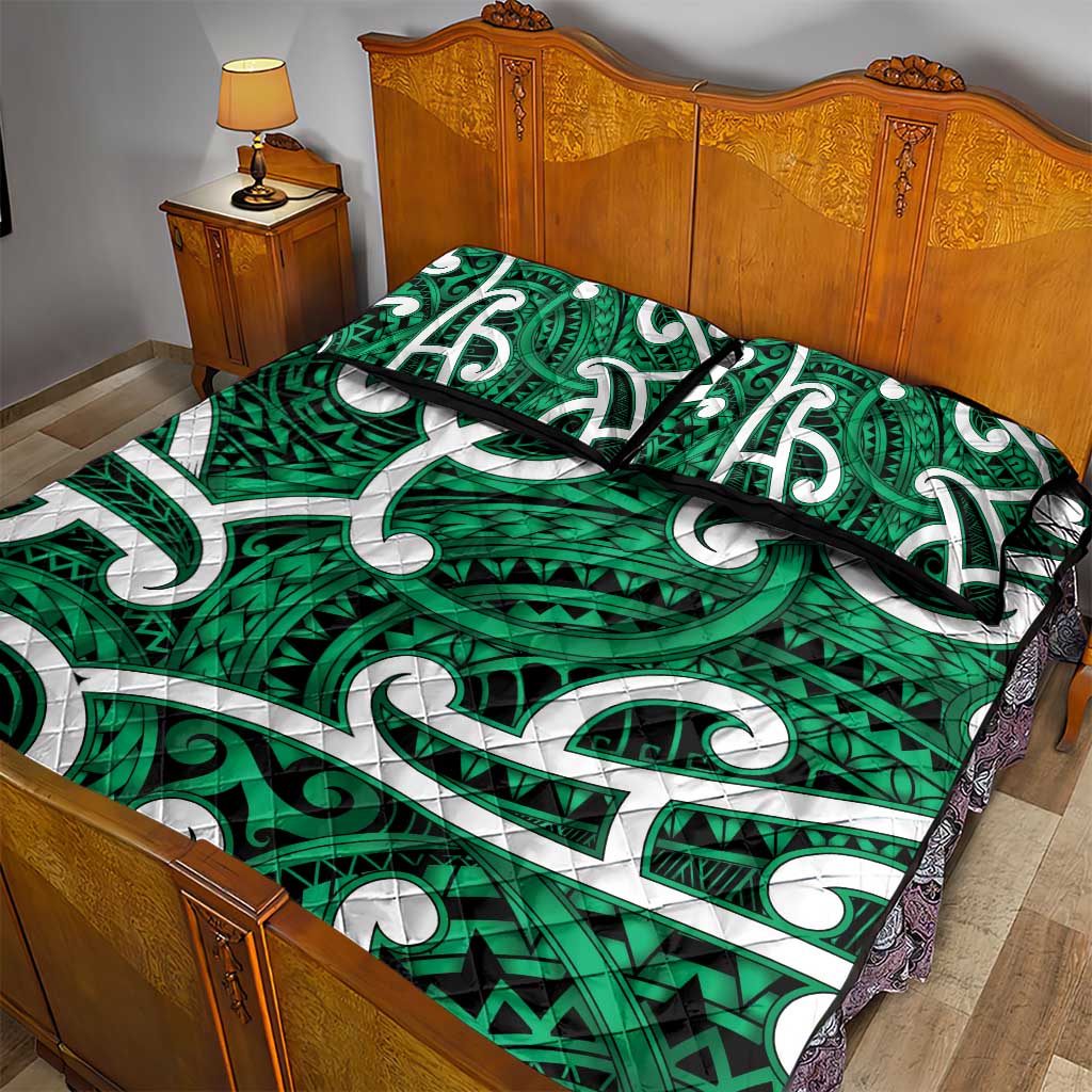 Aotearoa Maori Kowhaiwhai Quilt Bed Set Kakariki Puhoro and Patiki