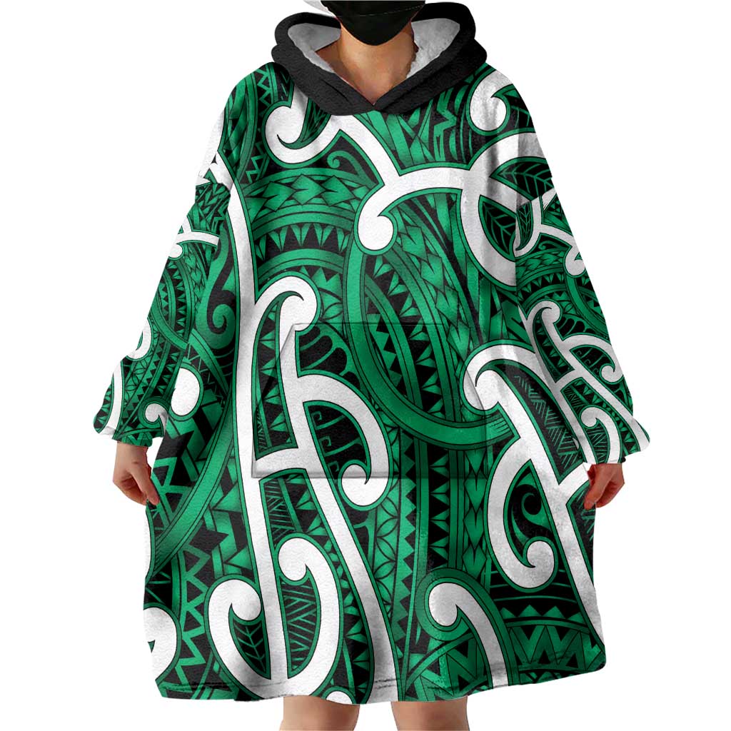 Aotearoa Maori Kowhaiwhai Wearable Blanket Hoodie Kakariki Puhoro and Patiki