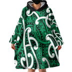 Aotearoa Maori Kowhaiwhai Wearable Blanket Hoodie Kakariki Puhoro and Patiki