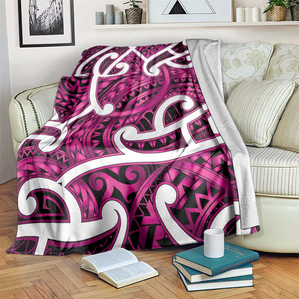 Aotearoa Maori Kowhaiwhai Blanket Mawhero Puhoro and Patiki