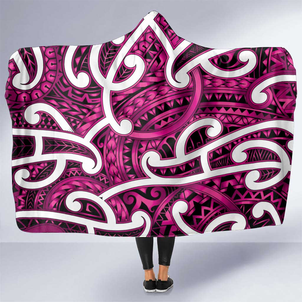 Aotearoa Maori Kowhaiwhai Hooded Blanket Mawhero Puhoro and Patiki