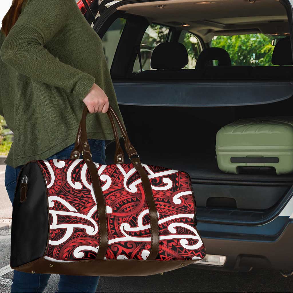 Aotearoa Maori Kowhaiwhai Travel Bag Whero Puhoro and Patiki