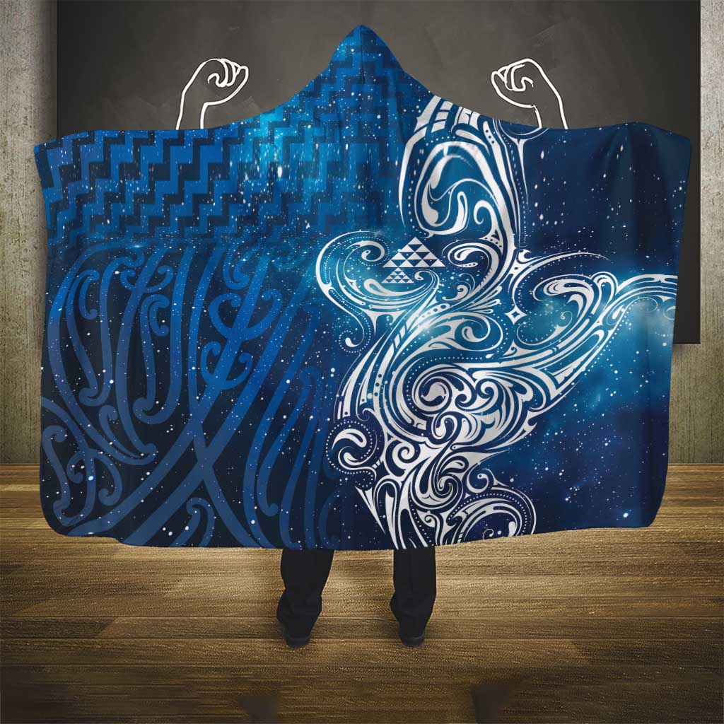 Matariki Galaxy Hooded Blanket Maori Taniko Pattern