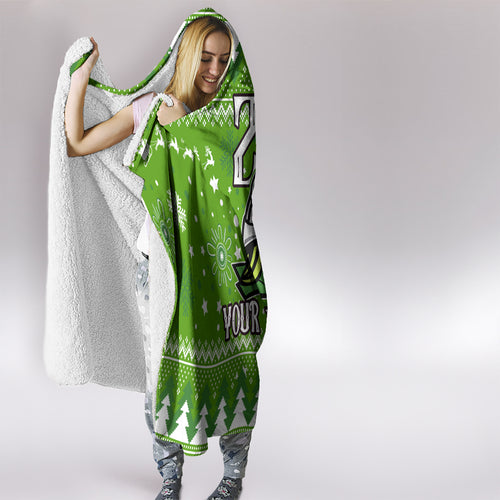 custom-raiders-rugby-hooded-blanket-the-mighty-green-machine-2023-christmas-vibe