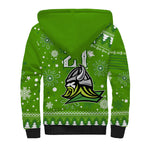 custom-raiders-rugby-sherpa-hoodie-the-mighty-green-machine-2023-christmas-vibe