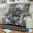 New Zealand Taiaha Maori Blanket Kiwikiwi Minimalist Silver Fern Tukutuku Motif