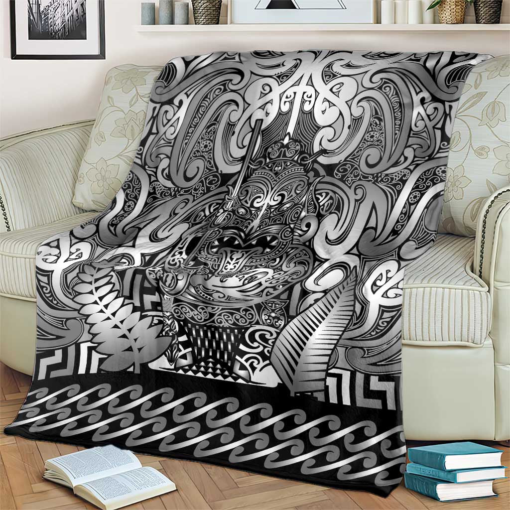 New Zealand Taiaha Maori Blanket Kiwikiwi Minimalist Silver Fern Tukutuku Motif