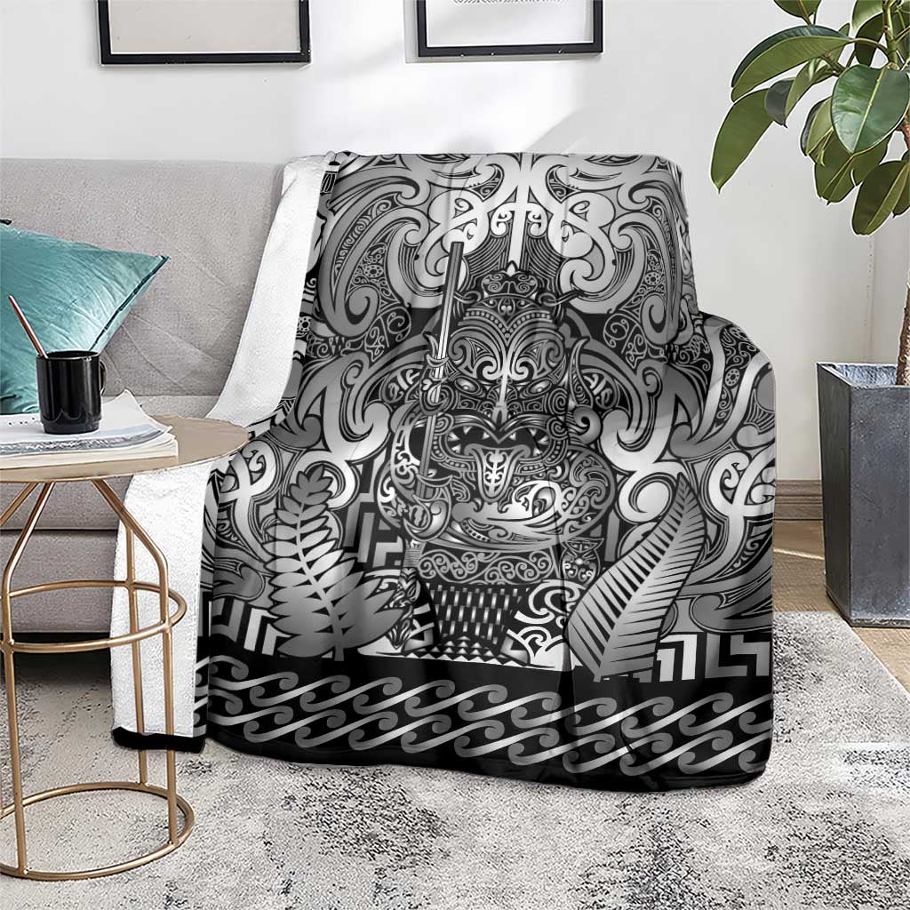 New Zealand Taiaha Maori Blanket Kiwikiwi Minimalist Silver Fern Tukutuku Motif