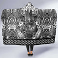 New Zealand Taiaha Maori Hooded Blanket Kiwikiwi Minimalist Silver Fern Tukutuku Motif