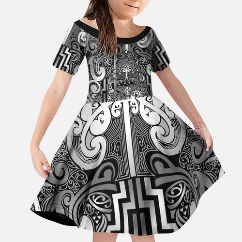 Custom New Zealand Taiaha Maori Kid Short Sleeve Dress Kiwikiwi Minimalist Silver Fern Tukutuku Motif