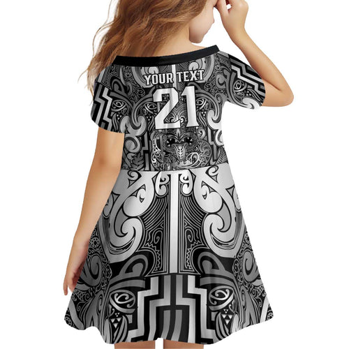 Custom New Zealand Taiaha Maori Kid Short Sleeve Dress Kiwikiwi Minimalist Silver Fern Tukutuku Motif