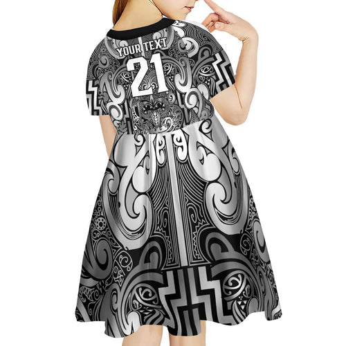 Custom New Zealand Taiaha Maori Kid Short Sleeve Dress Kiwikiwi Minimalist Silver Fern Tukutuku Motif
