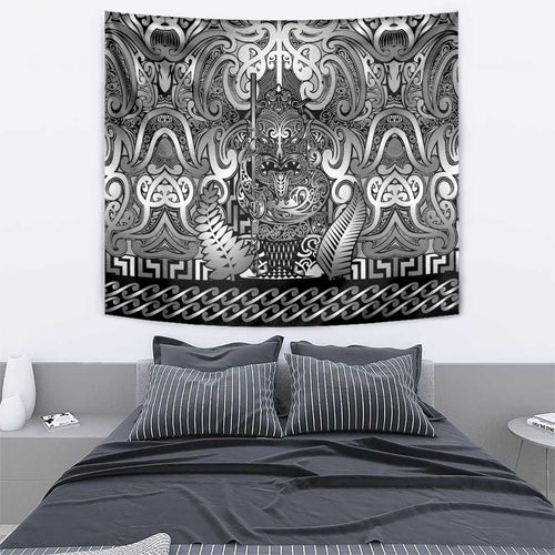 New Zealand Taiaha Maori Tapestry Kiwikiwi Minimalist Silver Fern Tukutuku Motif