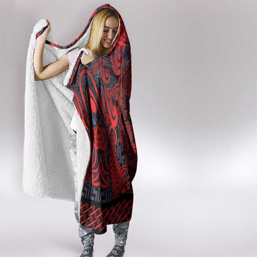 New Zealand Taiaha Maori Hooded Blanket Whero Minimalist Silver Fern Tukutuku Motif