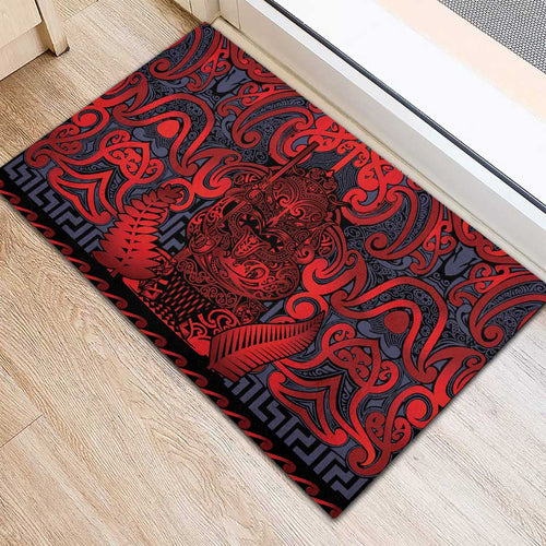 New Zealand Taiaha Maori Rubber Doormat Whero Minimalist Silver Fern Tukutuku Motif