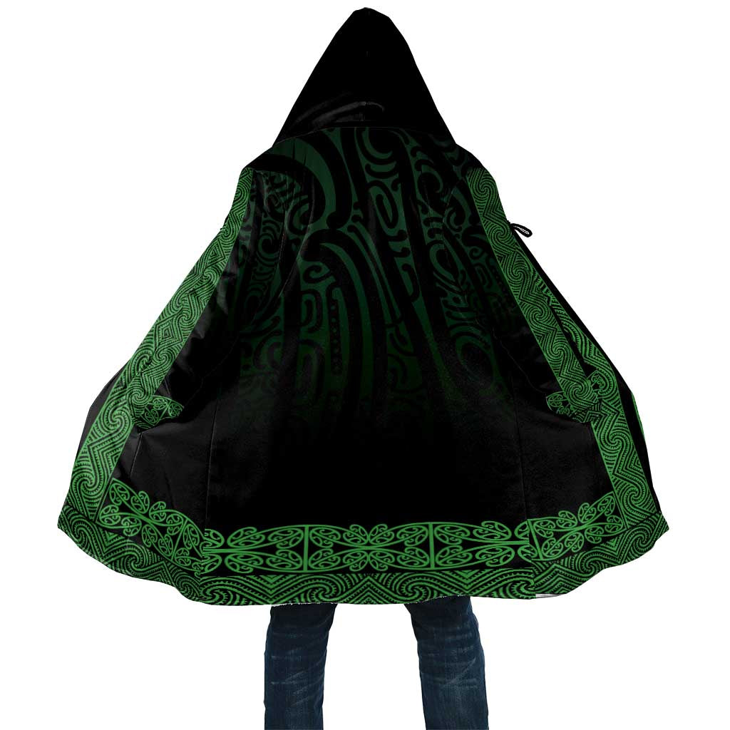 New Zealand Maori Kowhaiwhai Cloak Kakariki Maui and Mangopare - Aussie Hoodie