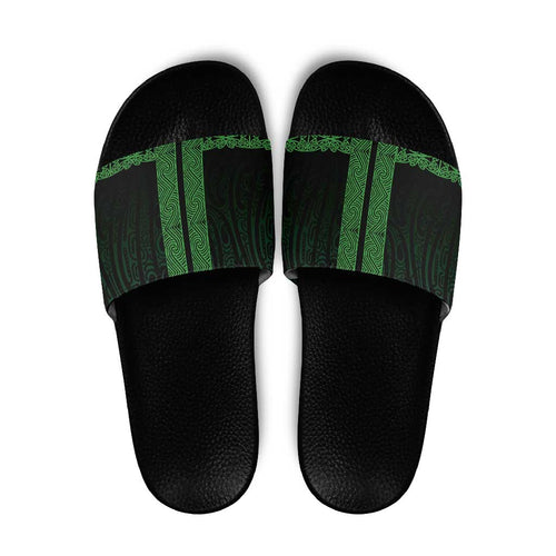New Zealand Maori Kowhaiwhai Slide Sandals Kakariki Maui and Mangopare - Aussie Hoodie